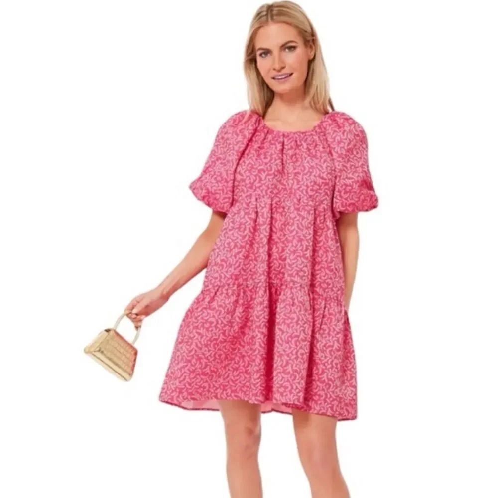Tuckernuck Hyacinth House Fuchsia
Belinda Dress Size XS / NWT